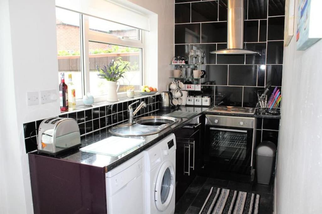Scoresby Retreat - Whitby Holiday Home Esterno foto